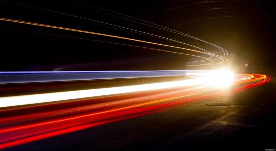 Частицы двигающиеся со скоростью света