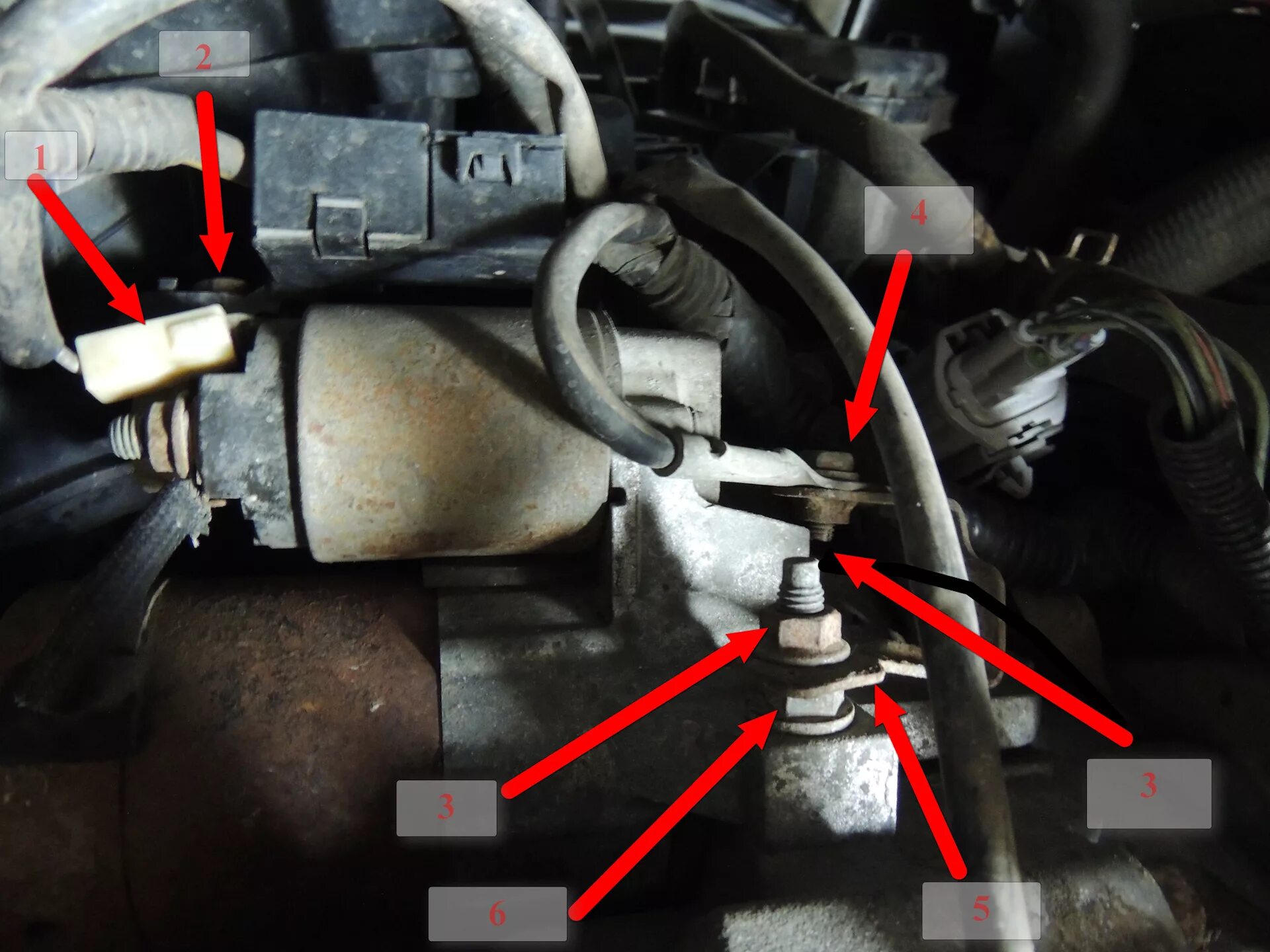 Почему не заводится 7. Стартер Mazda MPV 3.1. Мазда 323 провод на стартер замок. Фишка провод на стартер Мазда 3 BK. Мазда 3 провод стартера.