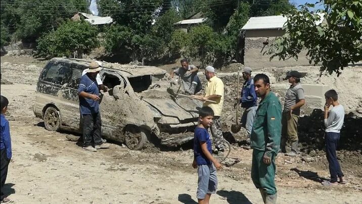 Погода огилаки поен. Село вешист. Сель в Пенджикенте на сегодняшний день. Пенджикент люди. Коррупция Пенджикент.