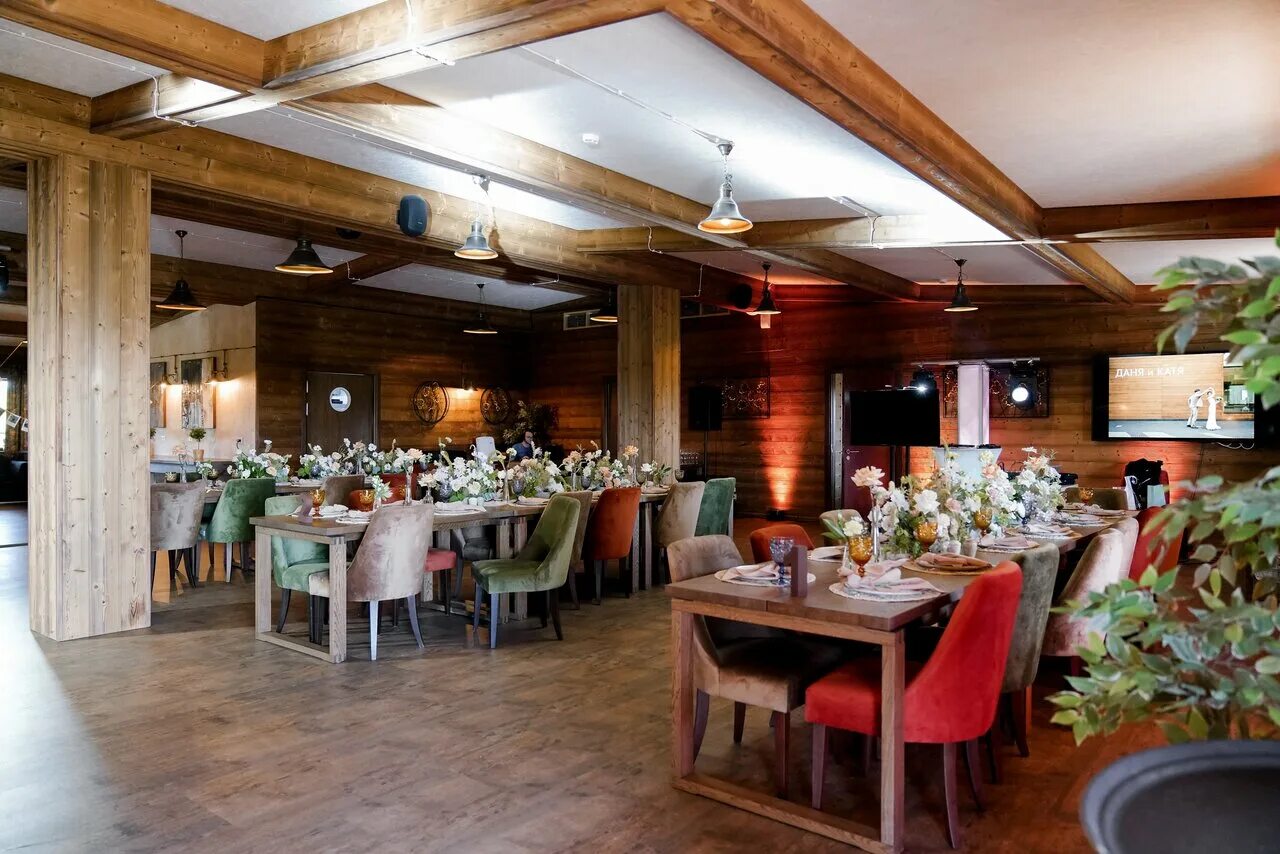 Приморское шоссе, ресторан морешаль. Ресторан шале игора. Ресторан слобода. Apres ski куршавель. Кафе фаворит подольск.