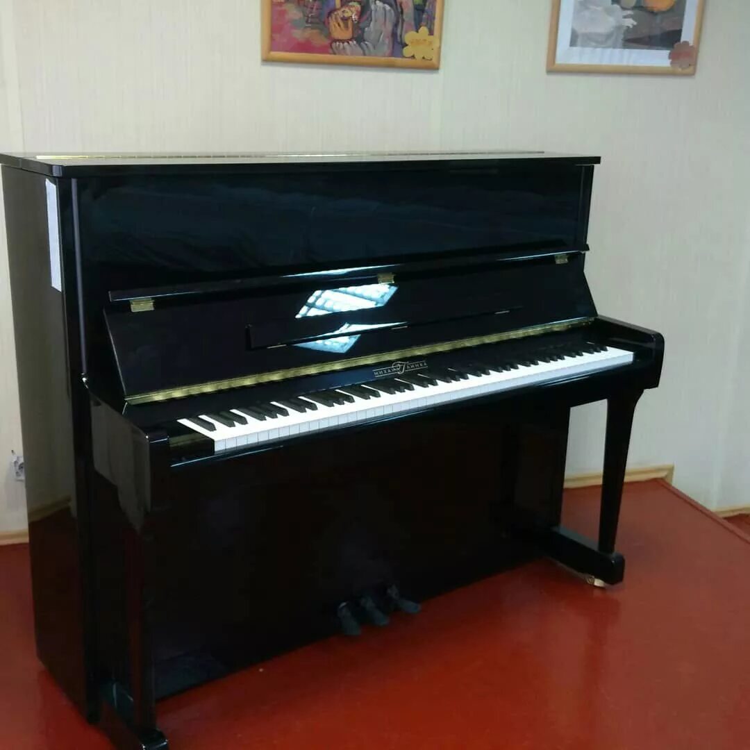 старое пианино глинка. фортепиано михаил глинка. музыкальные инструменты музея глинки. фортепиано михаил глинка. рояль михаил глинка м-185.