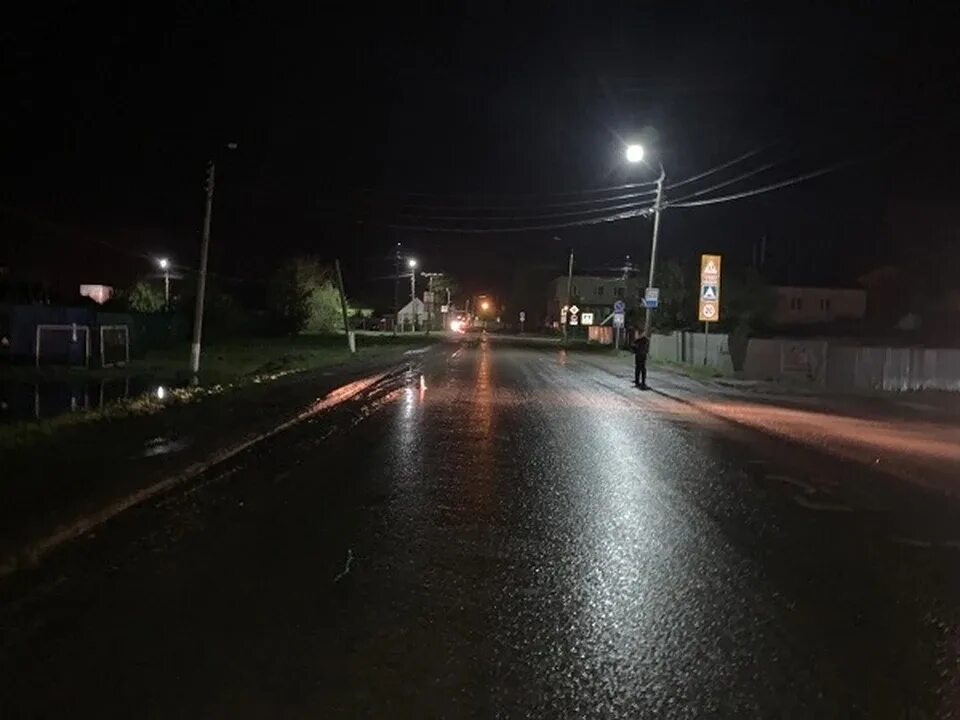 Пожар. Перекрёсток проспект ленина и улица зверева великие луки. Машина на дороге. Пожар в ребрихе. Аварии на трассе тольятти сызрань.