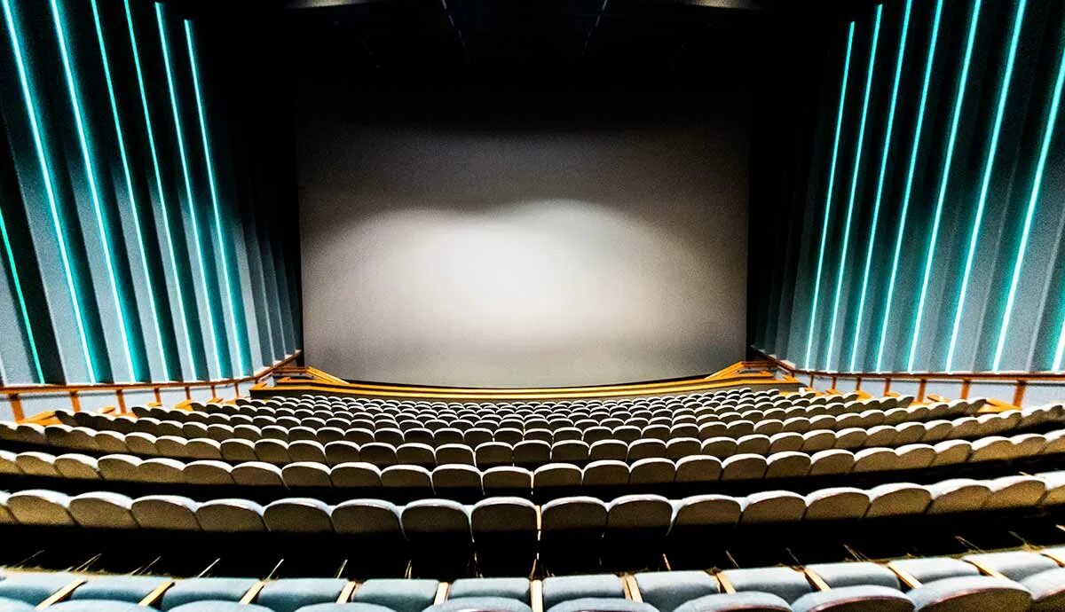 Сцена кадр. Nescafe IMAX. IMAX Theater. Нескафе аймакс на Ленинградке. Nescafe IMAX экран.