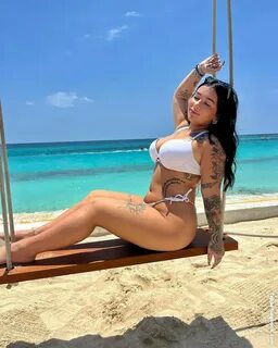 Slideshow danielle cohn sexy pics.