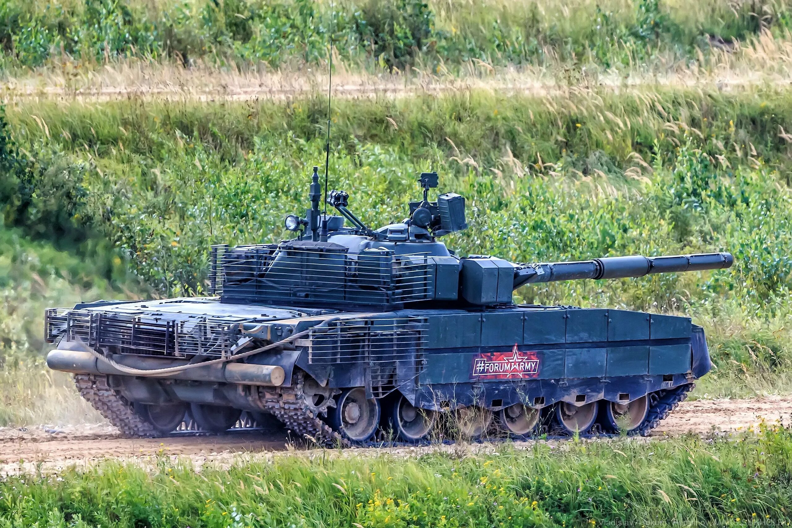 Экипаж танка т-80. Т-80бвм. Т 80 30 2. Т 80уд донбасс. Танк т80.