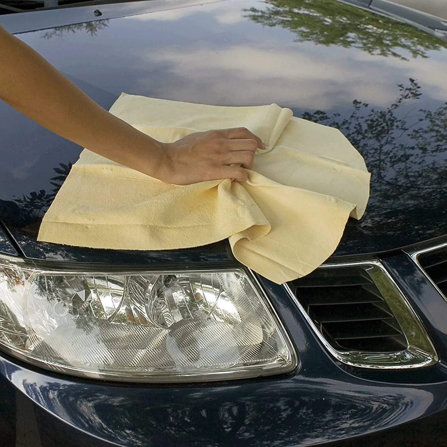 Тряпочки для протирки авто. Тряпка для автомобиля после мойки. Тряпка для протирки авто. Автополотенце из микрофибры 30х30. Микрофибровое полотенце для сушки кузова.