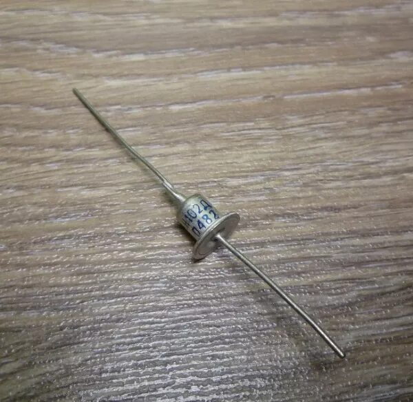 Db3 динистор полярность. Динистор кн102д схема. Кн 102. Динистор db1. Кн102в.