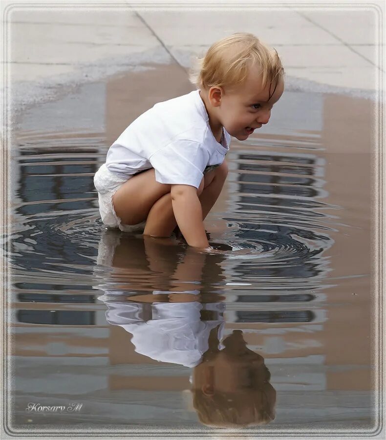 красивые девушки в мокрой одежде. девушка в ванне. мокрые футболки. девушка в ванне с водой. мокрая мамочка.