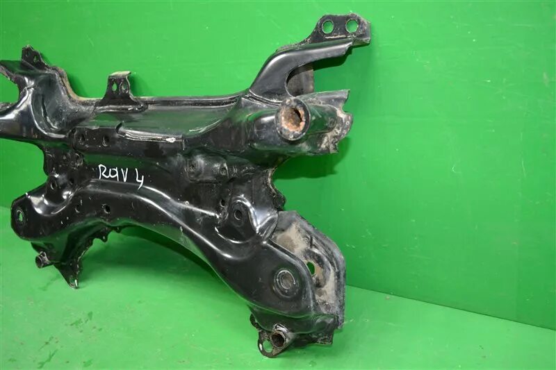 подрамник rav4 2000-2005. подрамник тойоты рав 4. тойота рав-4 2007 задний подрамник. подрамник тойоты рав 4. подрамник передний тойота рав 4.