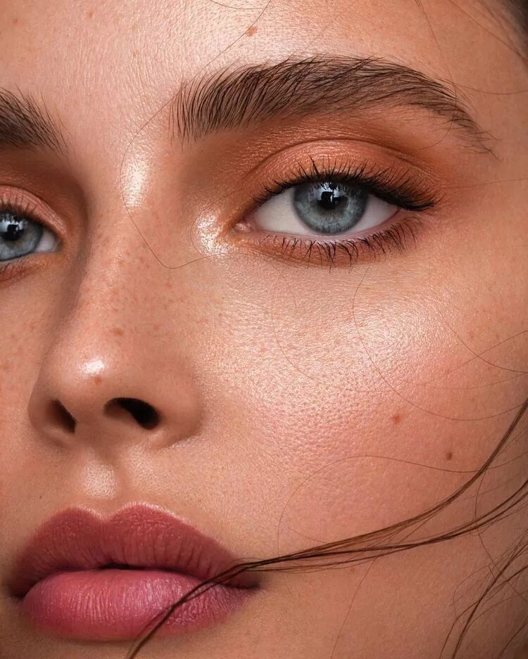 How to beauty. Lipstick game. Девушка с тональным кремом. How to beauty. Макияж для лица с носом картошкой.