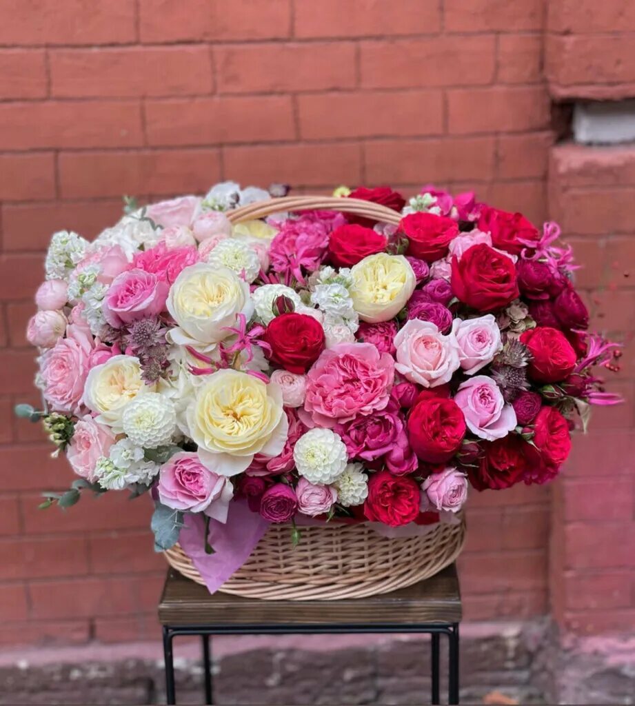 апрелевка цветочная аллея 15. цветы апрелевка. роскошный букет. парковая, д. цветочная база апрелевка цветочная аллея.