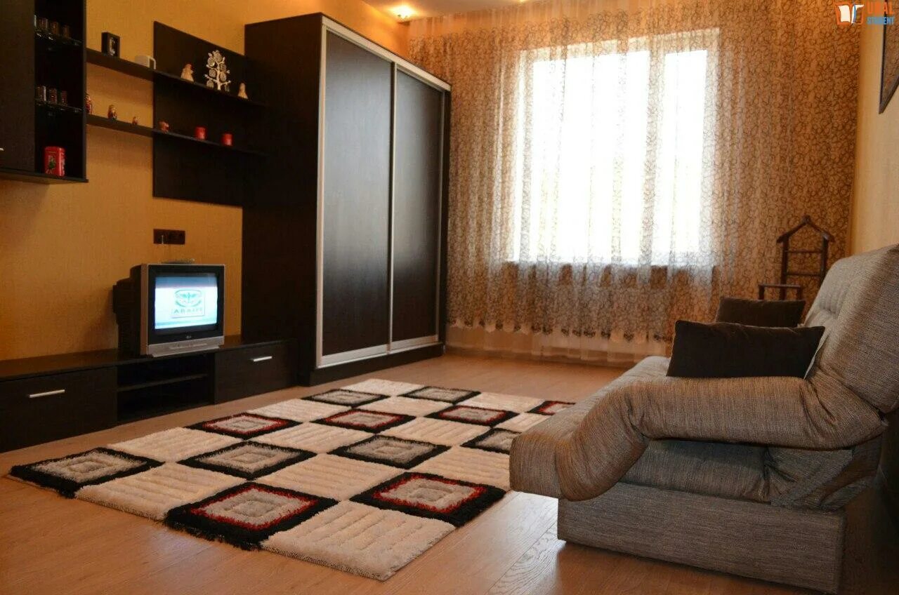 навида квартиру за 5000. сдам комнату на дзержинского саратов. снять дом в ижевске на длительный срок. снять частный дом в калуге на длительный срок 7000р.