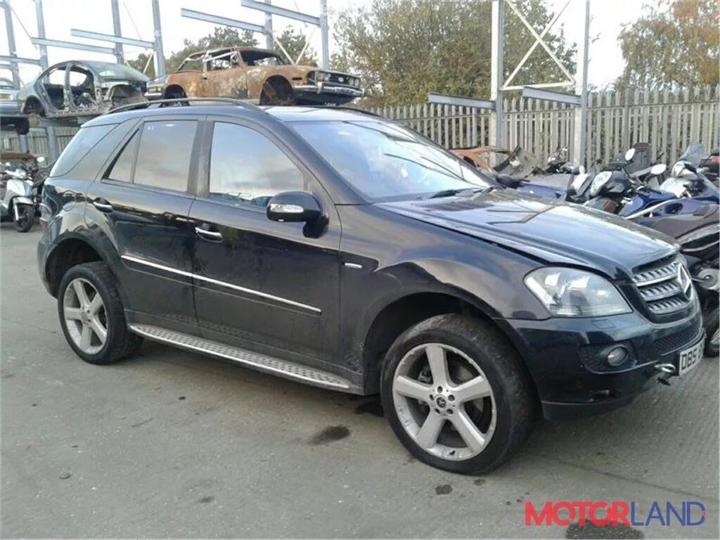 Mercedes ml w164. Мерседес ml 350 2011. Мерседес 164 рестайлинг. Мерседес ml 350 2011. Mercedes-benz m-класс 350 ii (w164).