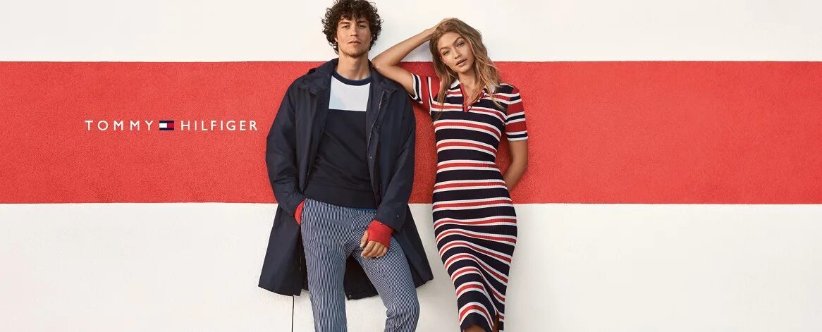 Стиль аберкромби. 24 бренд одежды. V/works бренд одежды. 24 бренд одежды. Бренды одежды на белом фоне.