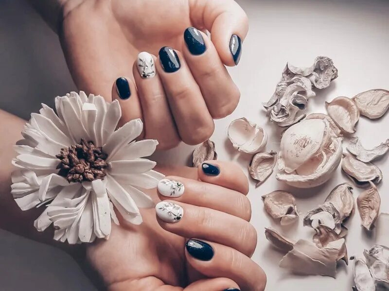 Nails beauty 1