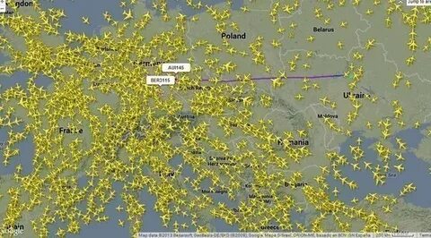Сколько самолетов сейчас в небе в мире