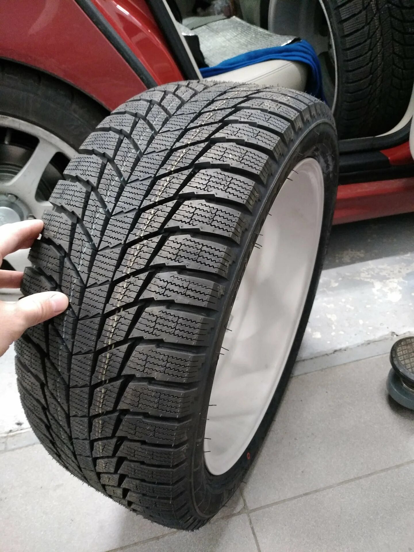 Cordiant winter drive 2 suv r17. Cordiant winter drive 2 215/55r17. cordiant winter drive 225 65 r17. triangle icelink шины 225 45 17 зима. cordiant winter drive 2 225/65 r17.