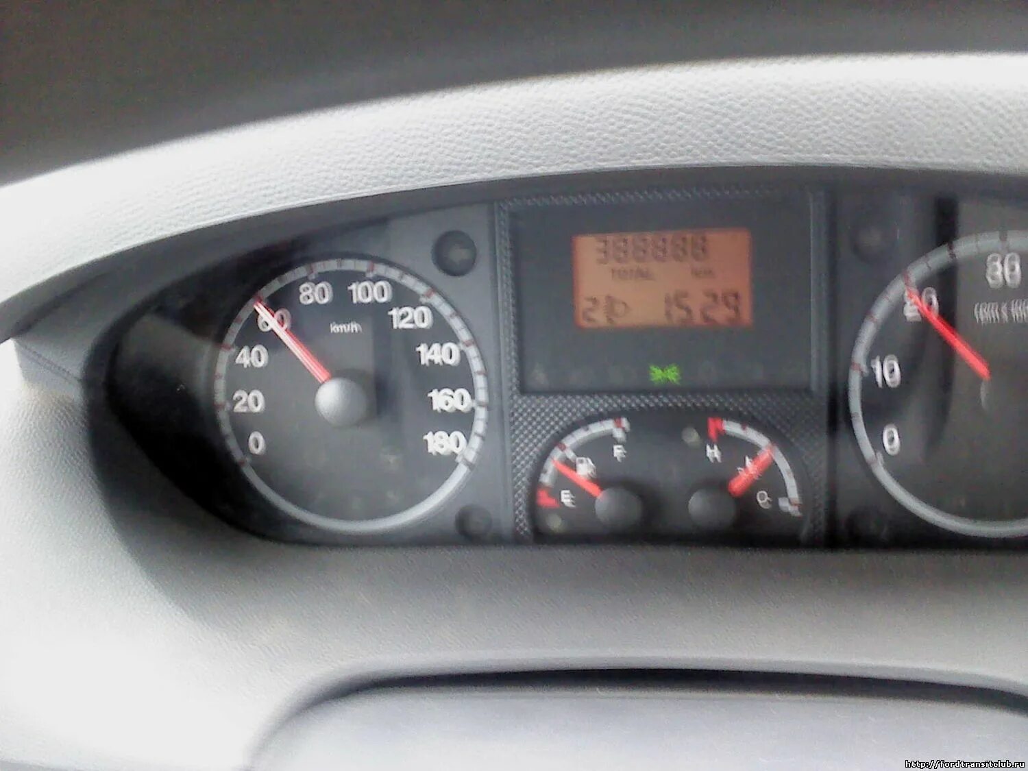 How To Reset Ford Transit service light bodgit and Leggit garage - YouTube