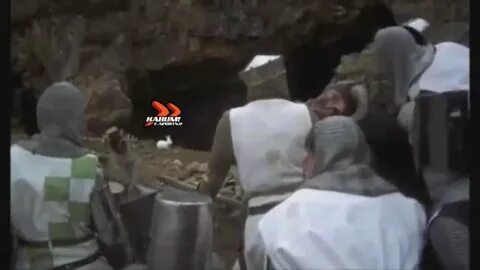 Священный грааль 1975