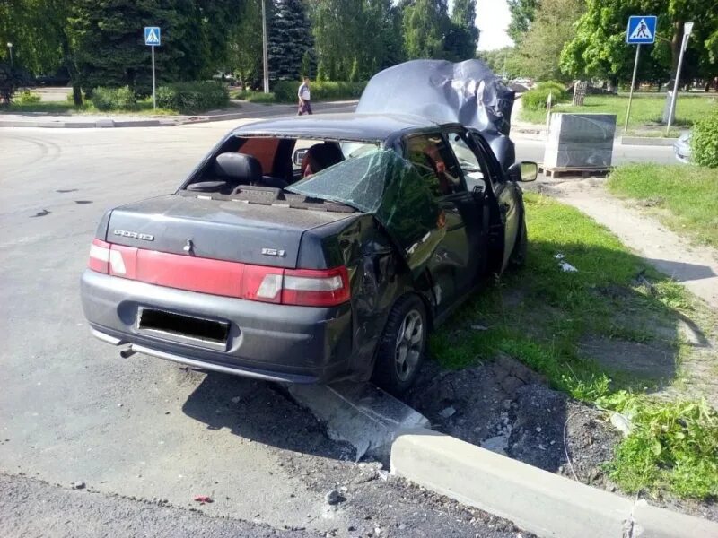 Старый оскол дтп бмв. Ивановка старооскольский р-н происшествие 13.10 2025. старый оскол новости сегодня происшествия.