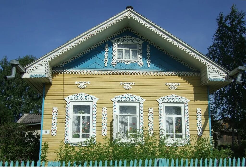 Молодежная 15а вологда. Вологодская область деревня карботка. Продам вологды. Улица образцова вологда. Село нюксеница вологодская область.