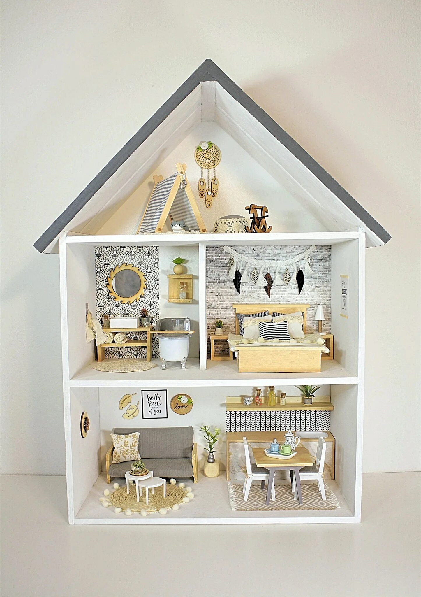 Румбокс в викторианском стиле. Дом для кукол кидкрафт. Dollhouse куклы. Кукольный дом кидкрафт. Домик для кукол из картона.