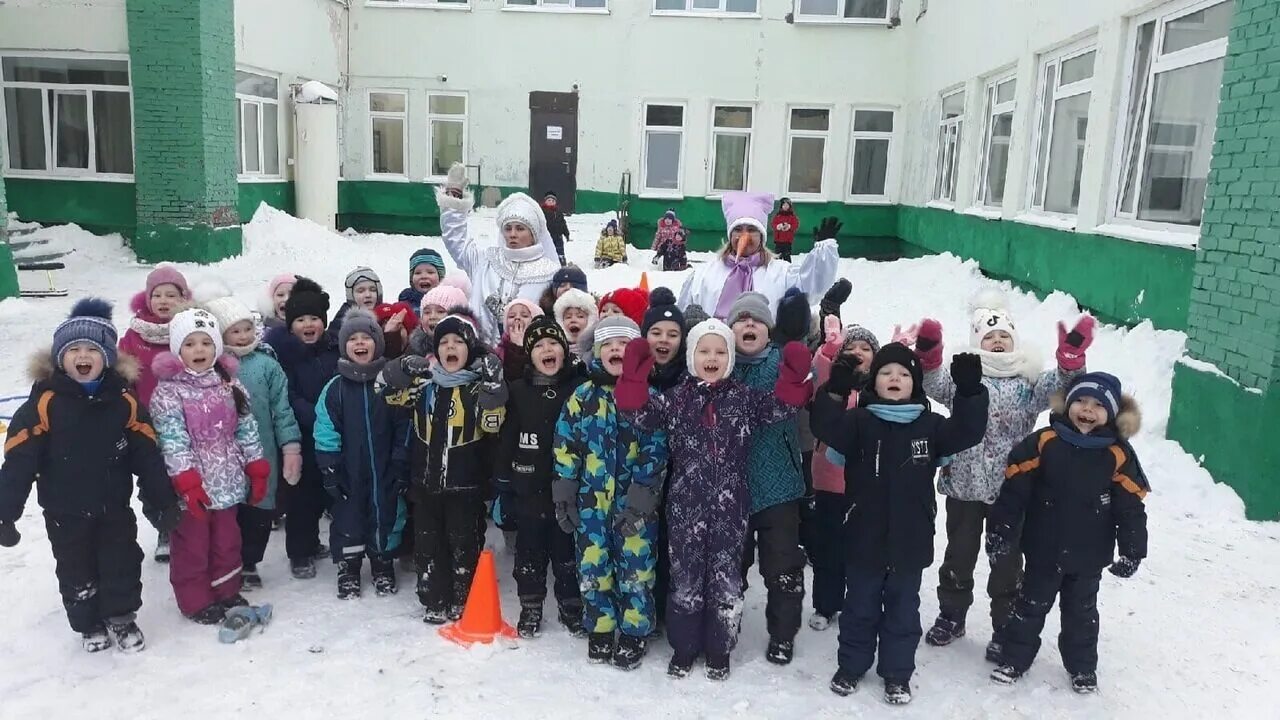Усинск детский сад 12 звездочка. Детский сад 12 усинск. Детский сад 12 усинск. Детский сад 12 усинск. 20 сад усинск.
