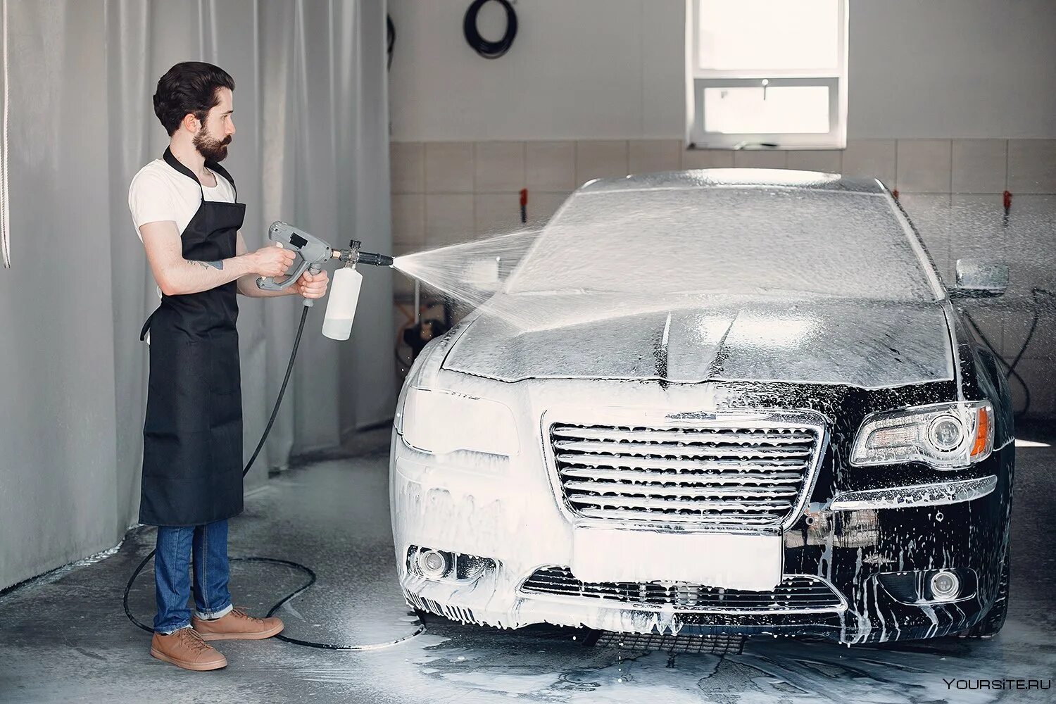 Мойка автомобиля. Бесконтактная мойка автомобиля. Мойка автомобиля. Car wash мойка самообслуживания. Автомойка car.