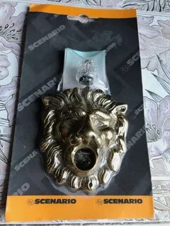 Звонит лев