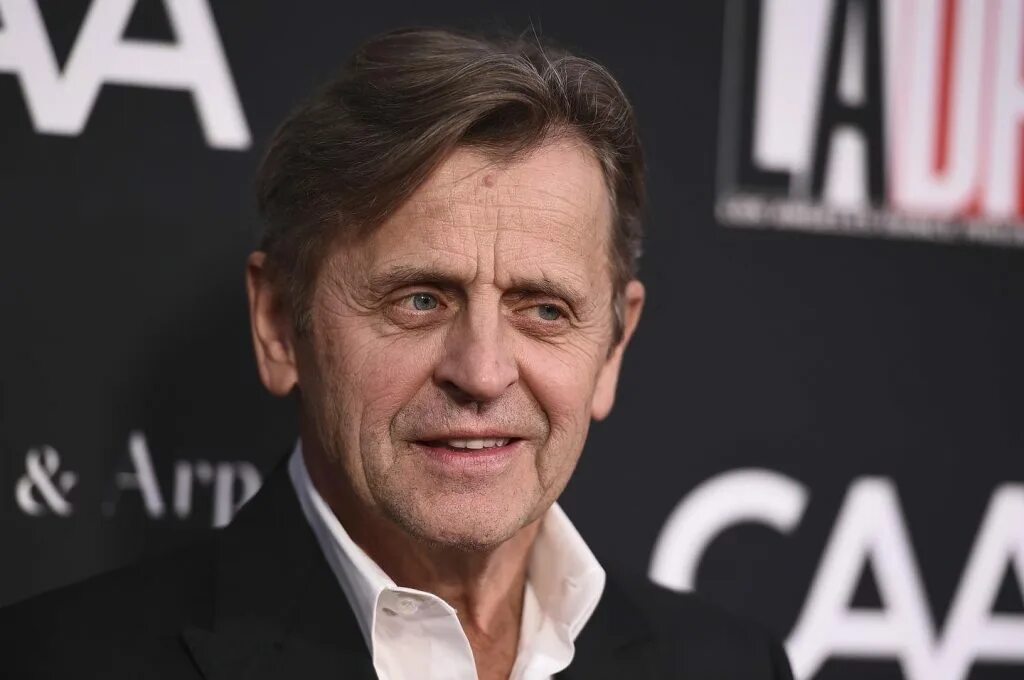 Барышников михаил барышников. Барышников артист балета. Михаил барышников. Барышников танцор. Михаил барышников 2021.