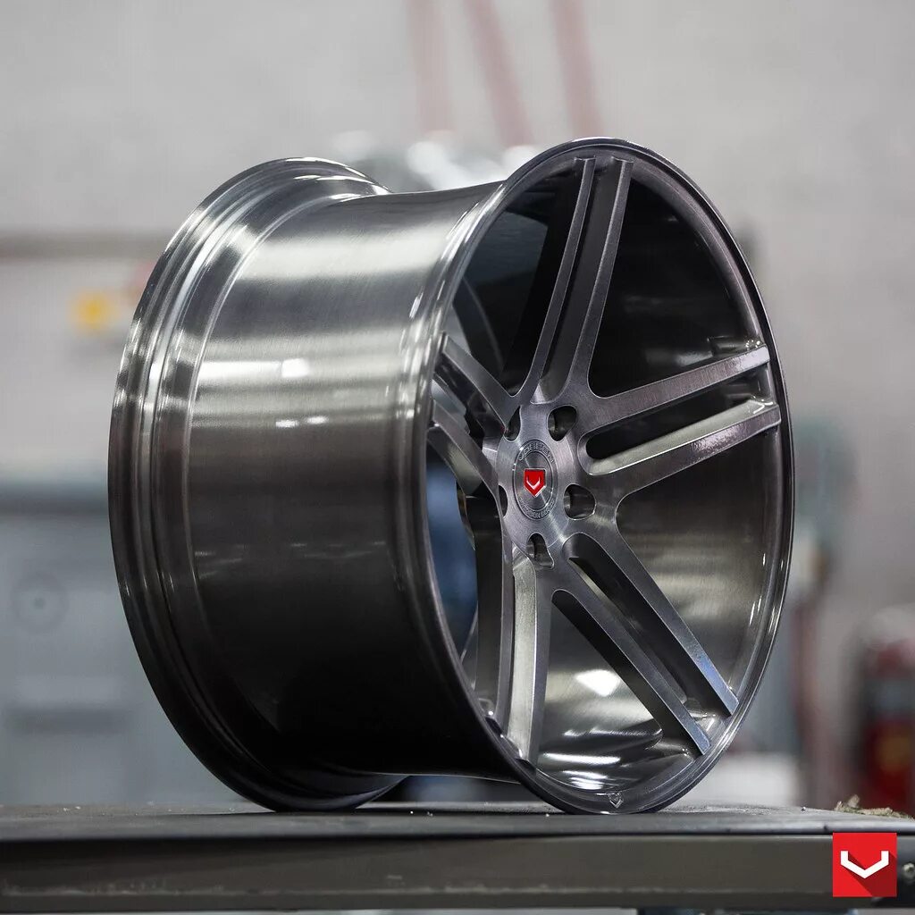 Vps 302. Воссен vps 302. vps302 r16. vps 302 vossen графит. vossen vps 302 на приору.