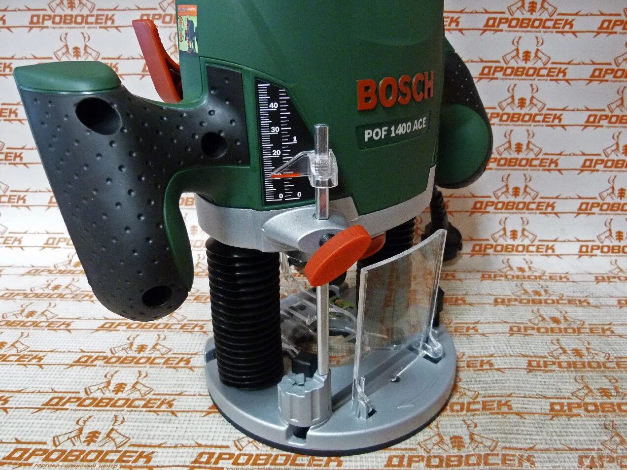 Фрезер Bosch POF 1400. Bosch POF 1400 Ace. Bosch POF 1400 Ace 060326c820, 1400 Вт. Фрезер Bosch POF 1400 Ace + 6 шт. Фрез. Бош 1400 купить