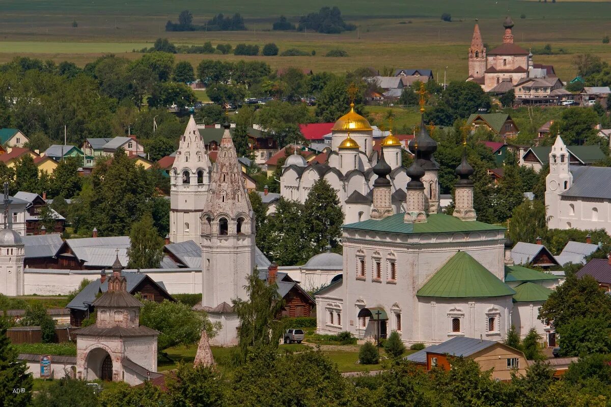 Достопримечательности суздаля фото с названиями. Ризоположенский монастырь Суздаль. Ризоположенский монастырь Суздаль колокольня. Достопримечательности Суздаля Ризоположенский монастырь. Ризоположенский монастырь Суздаль вид сверху.