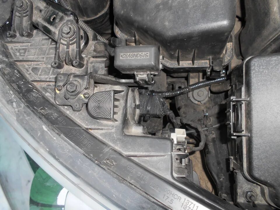 Разъемы абс лачетти. Диагностический разъём уаз буханка obd2. Фиат палио диагностический разъем. Диагностический разъём кия рио 3. Разъем абс на лачетти 1.