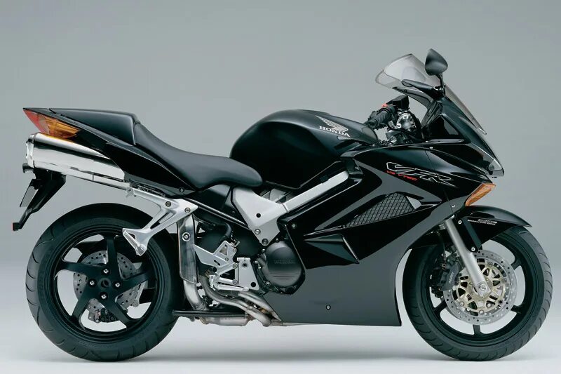 Купить мотоцикл 800. Мотоцикл Honda VFR 800. Мотоцикл Хонда ВФР 800. Honda VFR 2003. Мотоцикл Honda VFR 800 X.