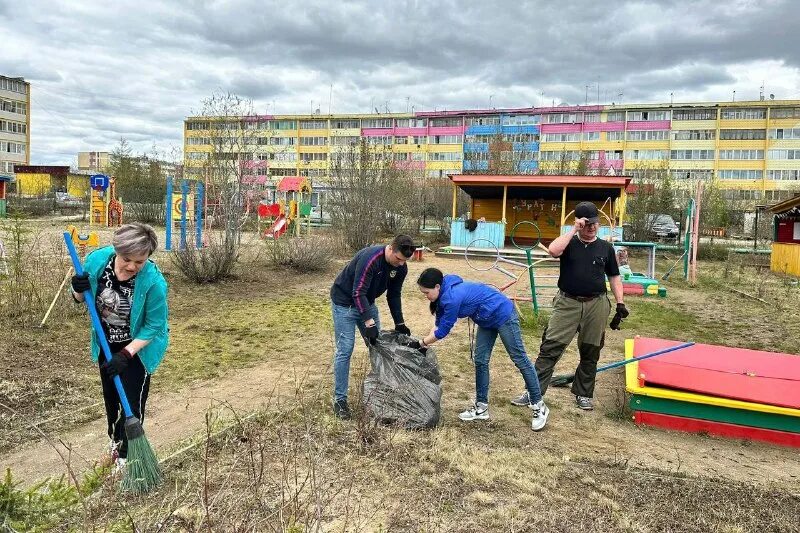 удачный площадь. работа в городе удачный. мирнинский район, пос. фото жителей города удачный. работа в городе удачный.