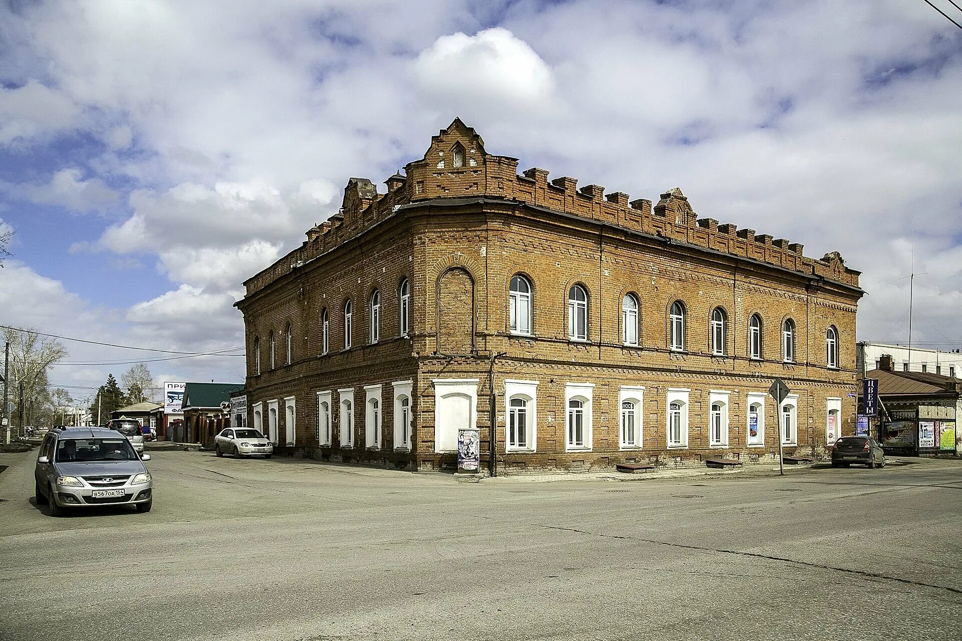 Погода в городе куйбышеве. Куйбышев дом купца Шкроева. Город Куйбышев Новосибирской области дом купца и.в. Шкроева. Дом купца Волкова Куйбышев Новосибирская область. Старый Каинск Куйбышев Новосибирской.