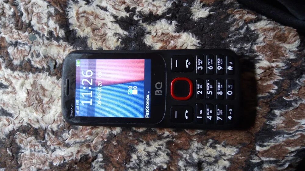 Bq 2820 step xl характеристики. Bq xl 2820. Мобильный телефон bq 2820 step xl+ black. Телефон bq кнопочный 2820. Телефон bq кнопочный.