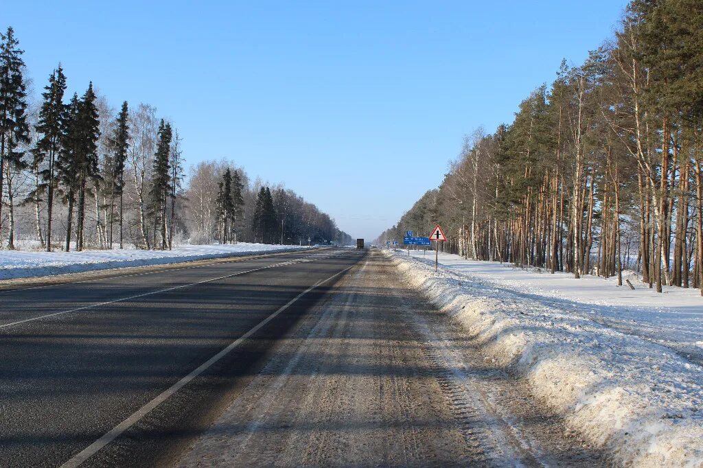 Северо западные дороги. Трасса зима. Автодорога весной.