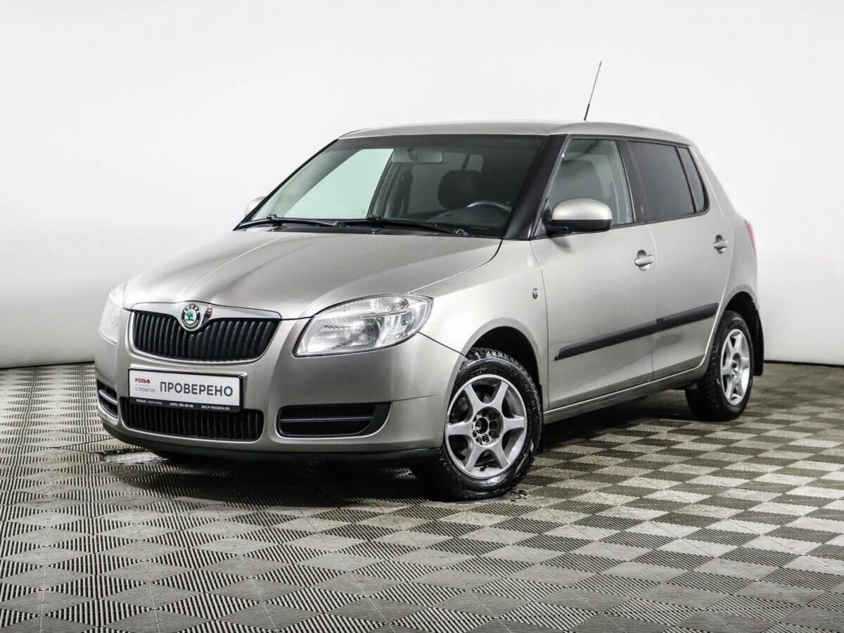 Шкода фабия 1.4 механика. Шкода Фабия 2010. Skoda Fabia 1. Шкода Фабия 1.4 2008. Шкода Фабия 2.