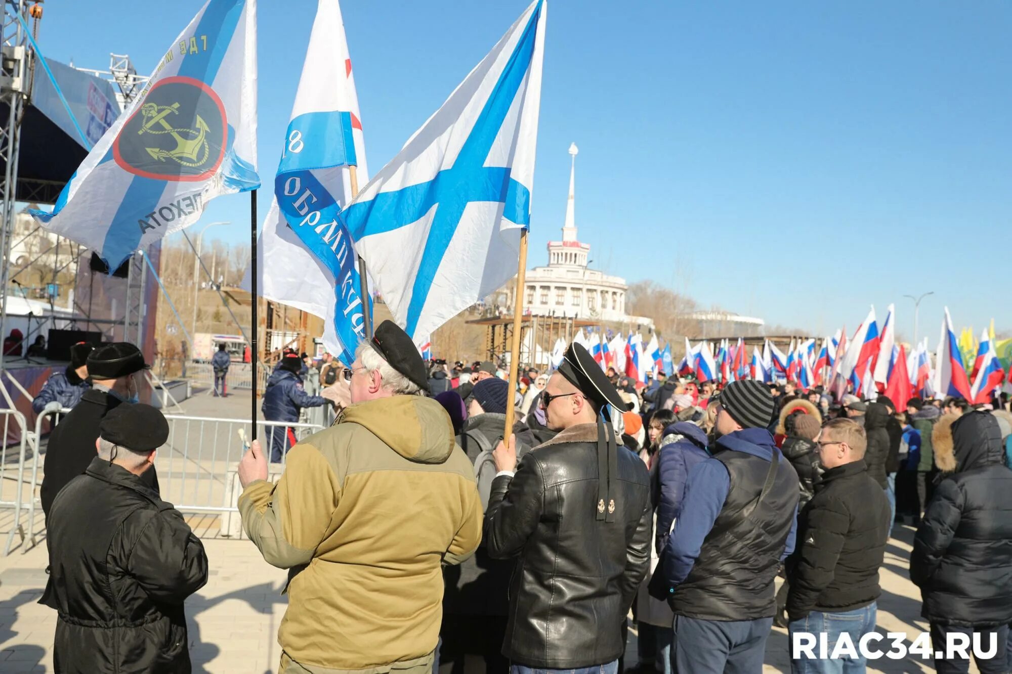 Символ Крымской весны. Митинги 18 года