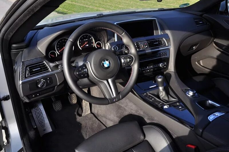 BMW m6 f13 салон. BMW m6 manual. БМВ м6 салон механика. BMW 6 f13 салон. Купить бмв механика