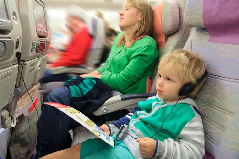 Ребенок пассажир. Самолет для детей. Путешествие с детьми. Путешествие на самолете.