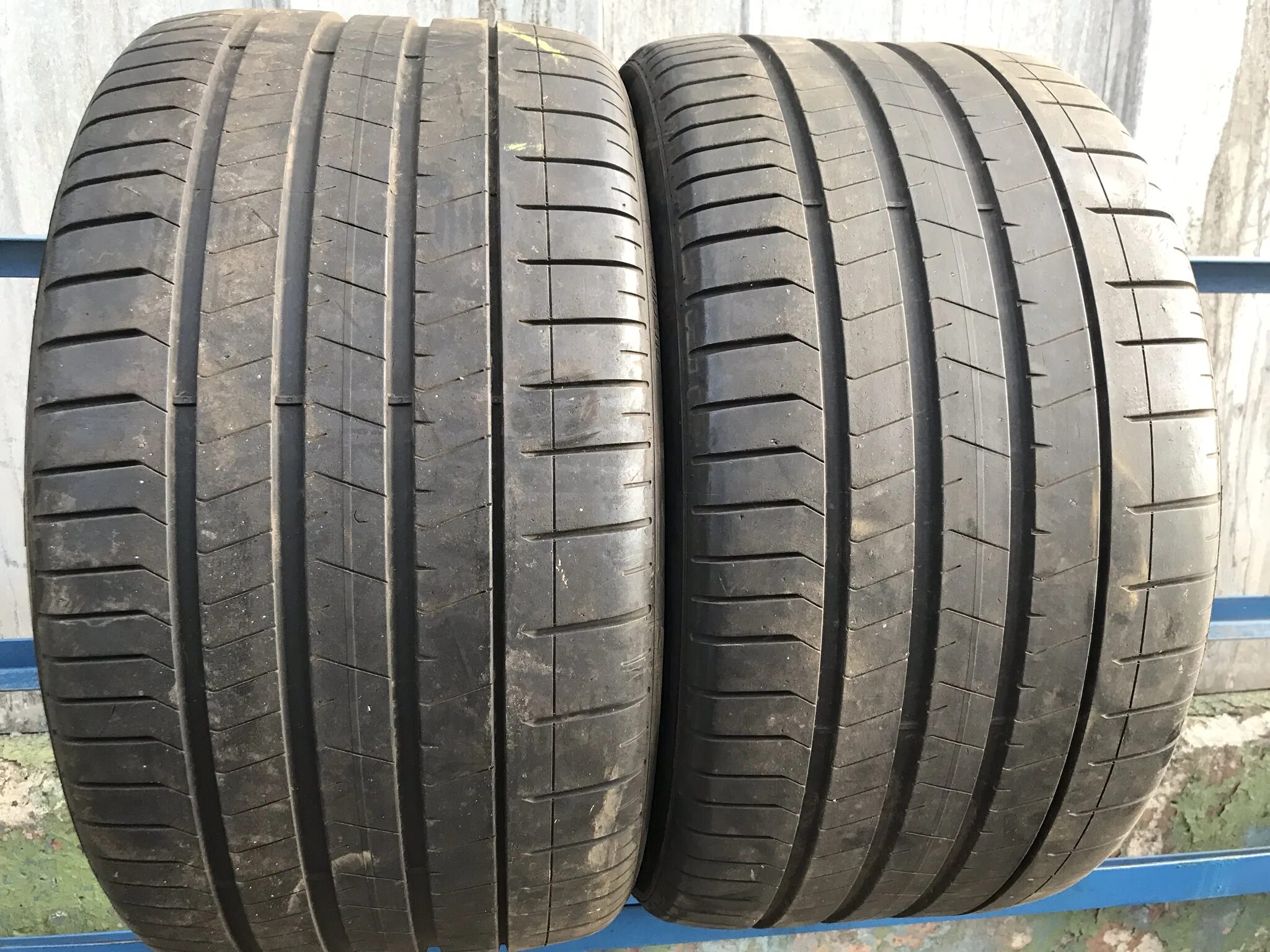 315 30 40. 315 40 21 continental. Pirelli p zero rosso. Kinforest kf550 275/50 r21. Michelin pilot sport 4s.