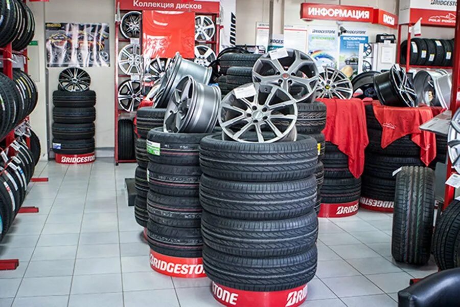 Шиномонтаж Bridgestone. Магазин на колесах. 100 Колёс Киров. Шинный центр колесо Москва