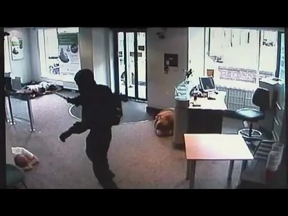Как проходить one armed robber. One armed robber игра. phillip hutchinson bank robber. one armed robber.