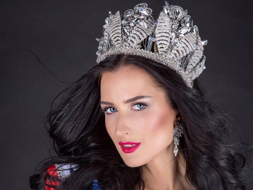 Мисс ростов 2019. Известные московские красавицы. Венгерки красавицы. Халимат айбазова мисс. Русская красота.