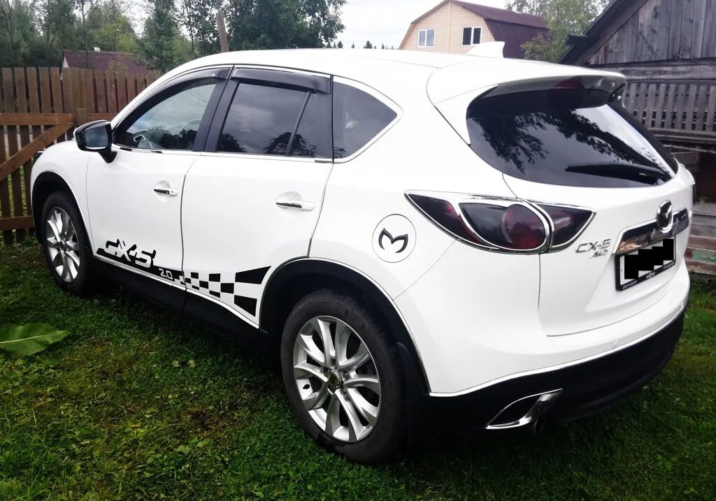 Крыша мазда сх 5. Mazda cx5 2023 белый. Mazda CX 5 белая. Мазда cx5 с черной крышей. Mazda CX 5 2023.