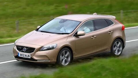 Volvo v40