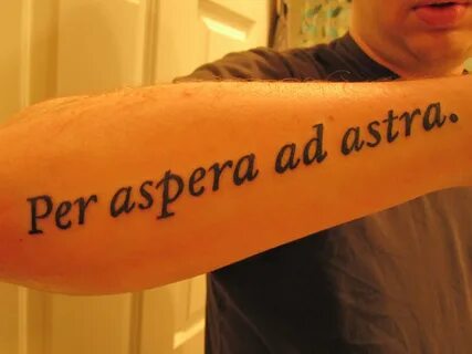 Per aspera ad astra тату